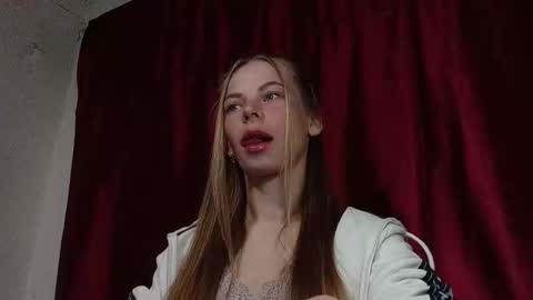 JULIANA online show from 9, 3, 2026