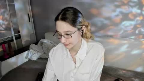 Kate online show from 3, 3, 2026