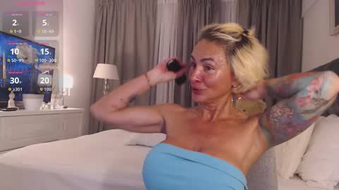 Snapshot of silver_miss chatting on 2, 2, 2026 Silver ok online show from 2, 2, 2026