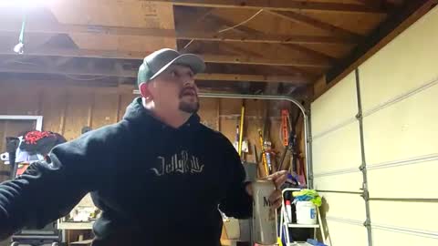 Snapshot of silverfox706 chatting on 6, 1, 2025 Jay  Silverfox706 online show from 6, 1, 2025