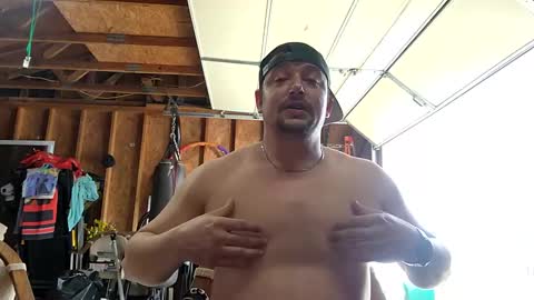 Snapshot of silverfox706 chatting on 1, 3, 2025 Jay  Silverfox706 online show from 1, 3, 2025