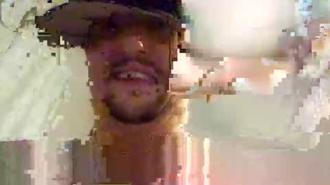 Snapshot of silverfox706 chatting on 22, 9, 2025 Jay  Silverfox706 online show from 22, 9, 2025