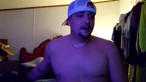 Snapshot of silverfox706 chatting on 9, 10, 2025 Jay  Silverfox706 online show from 9, 10, 2025