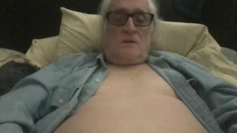 Snapshot of silverliam chatting on 14, 12, 2025 Liam online show from 14, 12, 2025