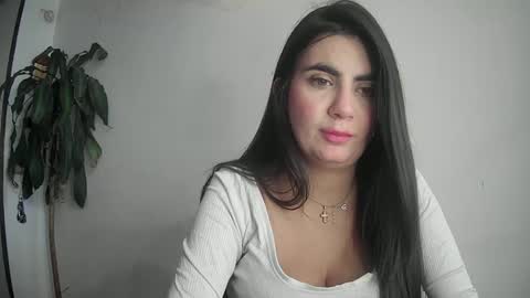 Silvie online show from 17, 2, 2025