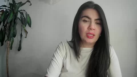 Silvie online show from 24, 2, 2025