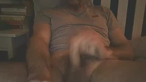 Snapshot of simeone1324 chatting on 20, 1, 2025 simeone1324 online show from 20, 1, 2025