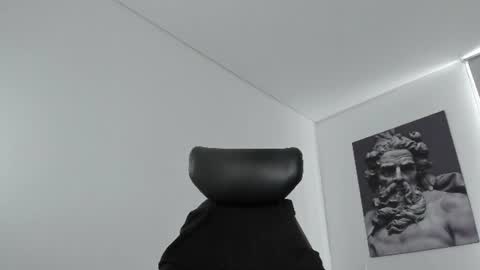 simon_leon01 online show from 12, 7, 2026