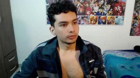 Snapshot of simone_vice chatting on 15, 10, 2025 simone vice online show from 15, 10, 2025