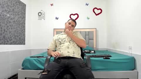 SIMON KELER online show from 16, 10, 2025