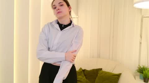 sindell_cryell online show from 15, 5, 2026