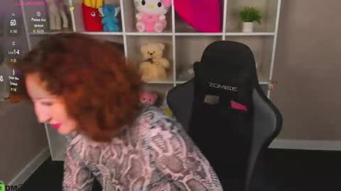 Hi my name is Cindy Id love to see you on my stream. My schedule for the week 2 GMT 3am-9am  MoTuFrSaSu online show from 4, 6, 2026
