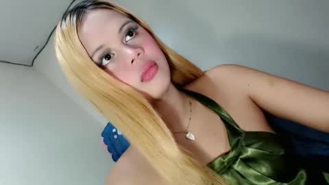sinfulrose_ online show from 16, 3, 2026