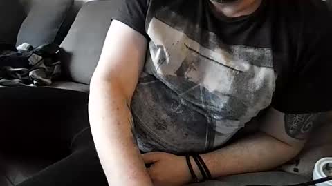 sinned09 online show from 18, 4, 2026