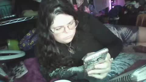 Siofra online show from 10, 3, 2025