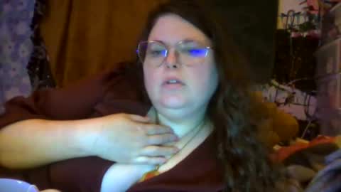 Siofra online show from 16, 10, 2025