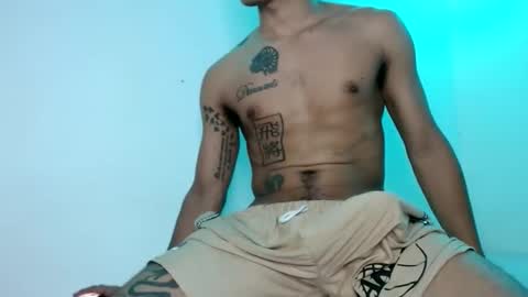 Sir black online show from 7, 12, 2024