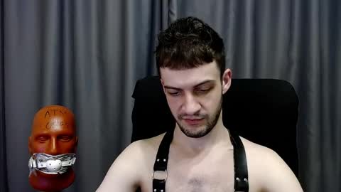 Sir Damien online show from 5, 4, 2026