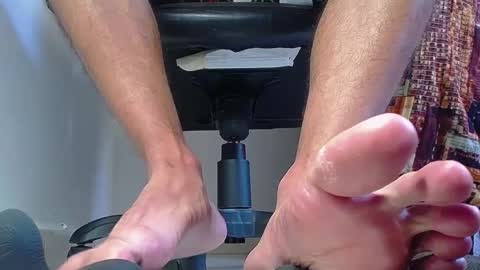 Snapshot of sir_kev66 chatting on 20, 2, 2025 only foot worshipers here online show from 20, 2, 2025