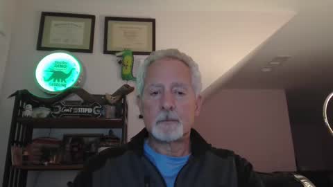 Don Roberto online show from 5, 3, 2025