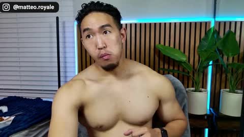 Snapshot of sir_teo chatting on 4, 11, 2025 SIR TEO online show from 4, 11, 2025