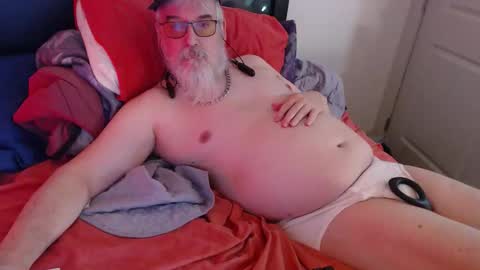 Snapshot of sirbeercan chatting on 13, 2, 2026 sir beer can the friendly hermit online show from 13, 2, 2026