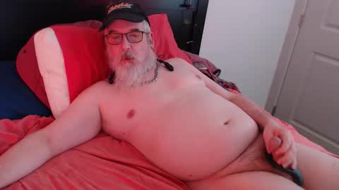 Snapshot of sirbeercan chatting on 27, 2, 2026 sir beer can the friendly hermit online show from 27, 2, 2026