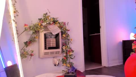 Snapshot of siren666 chatting on 5, 3, 2025 Syryn online show from 5, 3, 2025