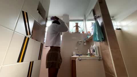 siriss_boyrag online show from 9, 2, 2026