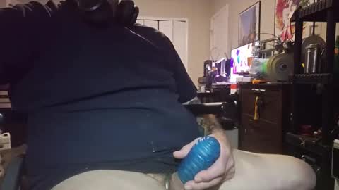 Snapshot of sirlancealot10011 chatting on 21, 12, 2025 steve online show from 21, 12, 2025