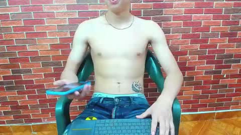 Snapshot of sirryant chatting on 18, 2, 2025 SIR RYANT online show from 18, 2, 2025