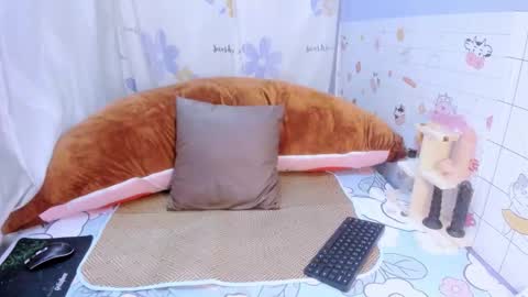 Snapshot of sisi_baby chatting on 30, 9, 2025 julila online show from 30, 9, 2025