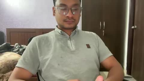 Snapshot of sissy_sub22 chatting on 8, 12, 2024 Slutty Maya 22 online show from 8, 12, 2024