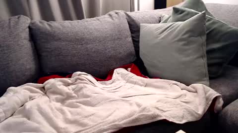 looking for older male ore female to use me sexually and be good to me ahhhhh online show from 11, 1, 2025