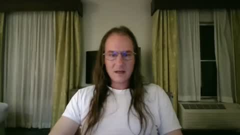 Snapshot of sissybriana420 chatting on 17, 10, 2025 Briana online show from 17, 10, 2025