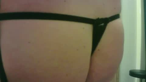 sissycrissy4545 online show from 9, 5, 2026