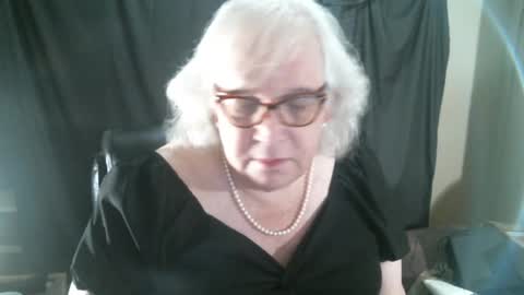 Snapshot of sissydianetx chatting on 26, 12, 2024 Sissy Diane online show from 26, 12, 2024