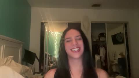 sissyfemboyluver online show from 23, 4, 2026