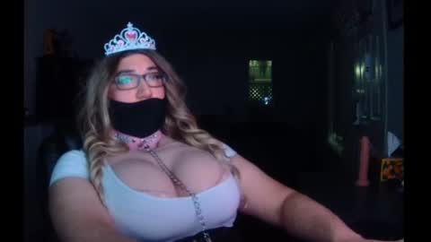 Sissy Jenny Bambi online show from 26, 2, 2025