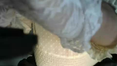 Snapshot of sissypaul200 chatting on 21, 9, 2025 sissypaul online show from 21, 9, 2025
