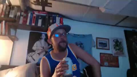 Snapshot of situationallefty chatting on 28, 11, 2025 Situational Lefty online show from 28, 11, 2025