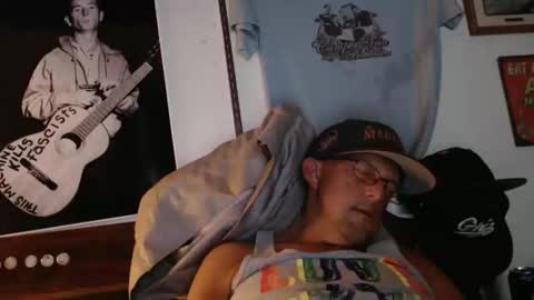 Snapshot of situationallefty chatting on 14, 3, 2026 Situational Lefty online show from 14, 3, 2026