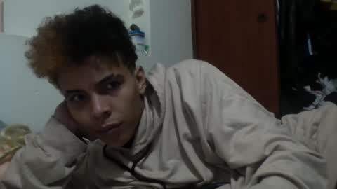 Snapshot of skady_coronado chatting on 11, 2, 2025 skady_coronado online show from 11, 2, 2025