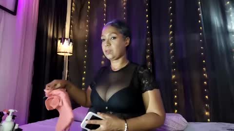 Snapshot of skar_queen11 chatting on 10, 9, 2025 Skarlleth online show from 10, 9, 2025