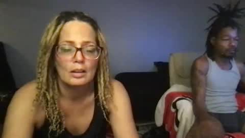 Snapshot of skarfos_babes chatting on 2, 12, 2024 skarfos_babes online show from 2, 12, 2024