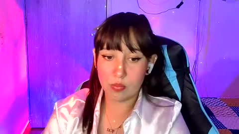 Alice online show from 8, 4, 2026