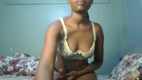 Snapshot of skarletblue chatting on 10, 10, 2025 Skarlet online show from 10, 10, 2025