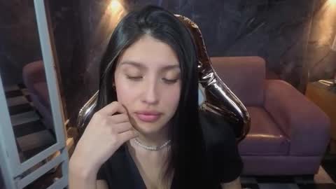 Snapshot of skarleth_b_ chatting on 7, 1, 2026 skarleth online show from 7, 1, 2026