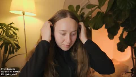 Im Scarlett  ONLINE  5pm-10pm NYC time  online show from 5, 2, 2026