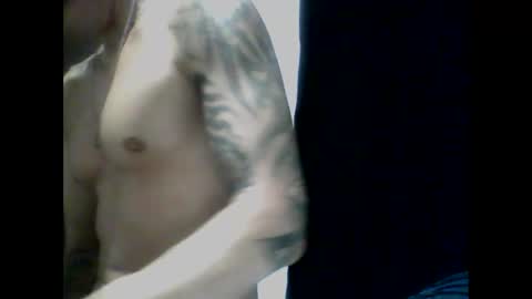 Snapshot of skater19xxx chatting on 5, 1, 2025 miguel online show from 5, 1, 2025